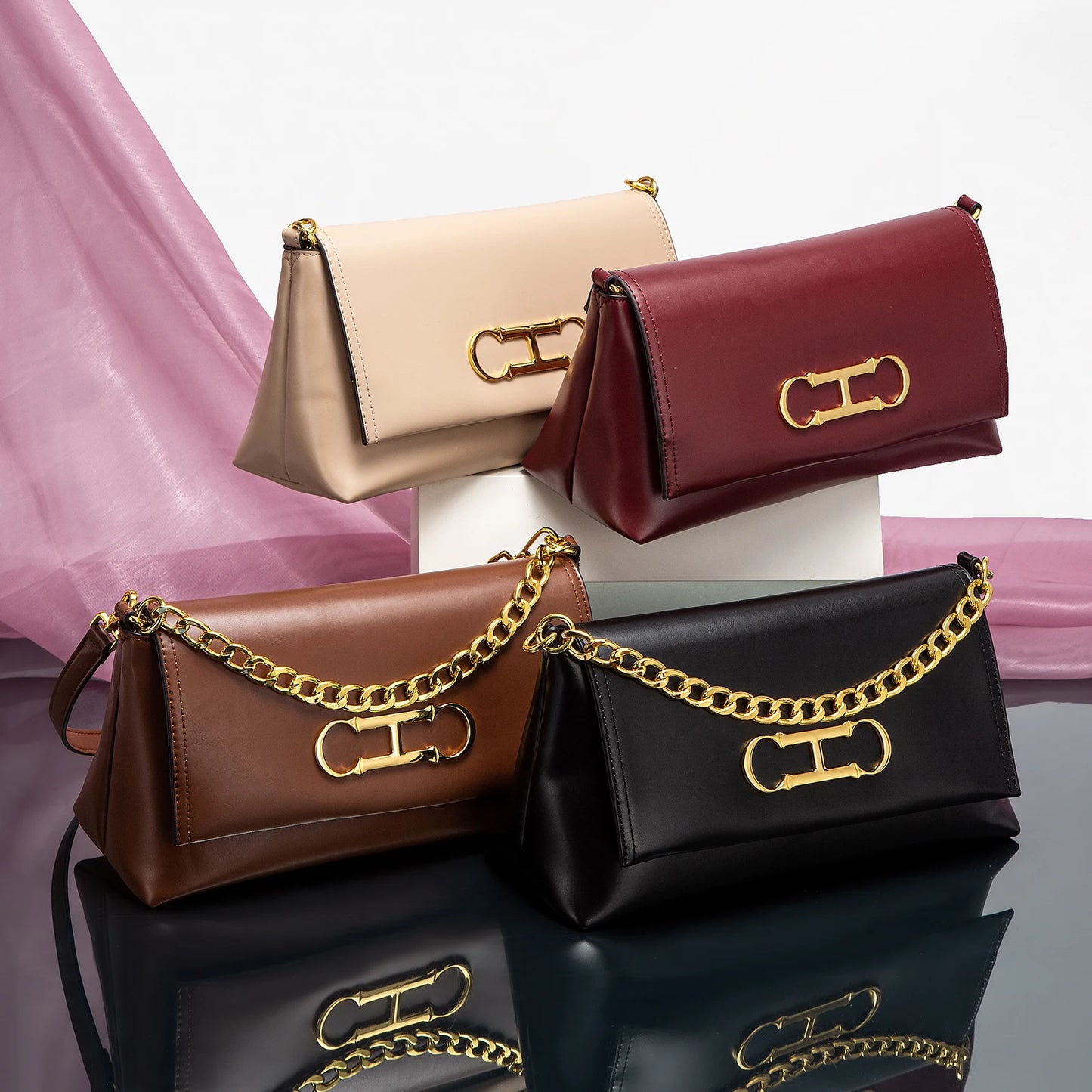 CH Design Sense High Quality Brand Women's Bag Simple Versatile Fashion Senior Sense Ladies Shoulder Bag Letters Printing