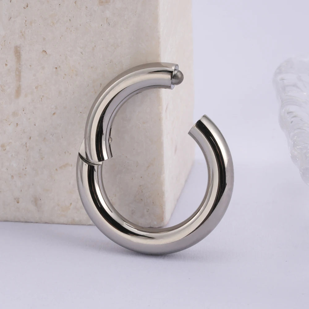ASTM F136 Titanium Large Gauge 6G 8G 10G Single Hinged Clicker Segment Hoop Ring Septum Nose Piercing